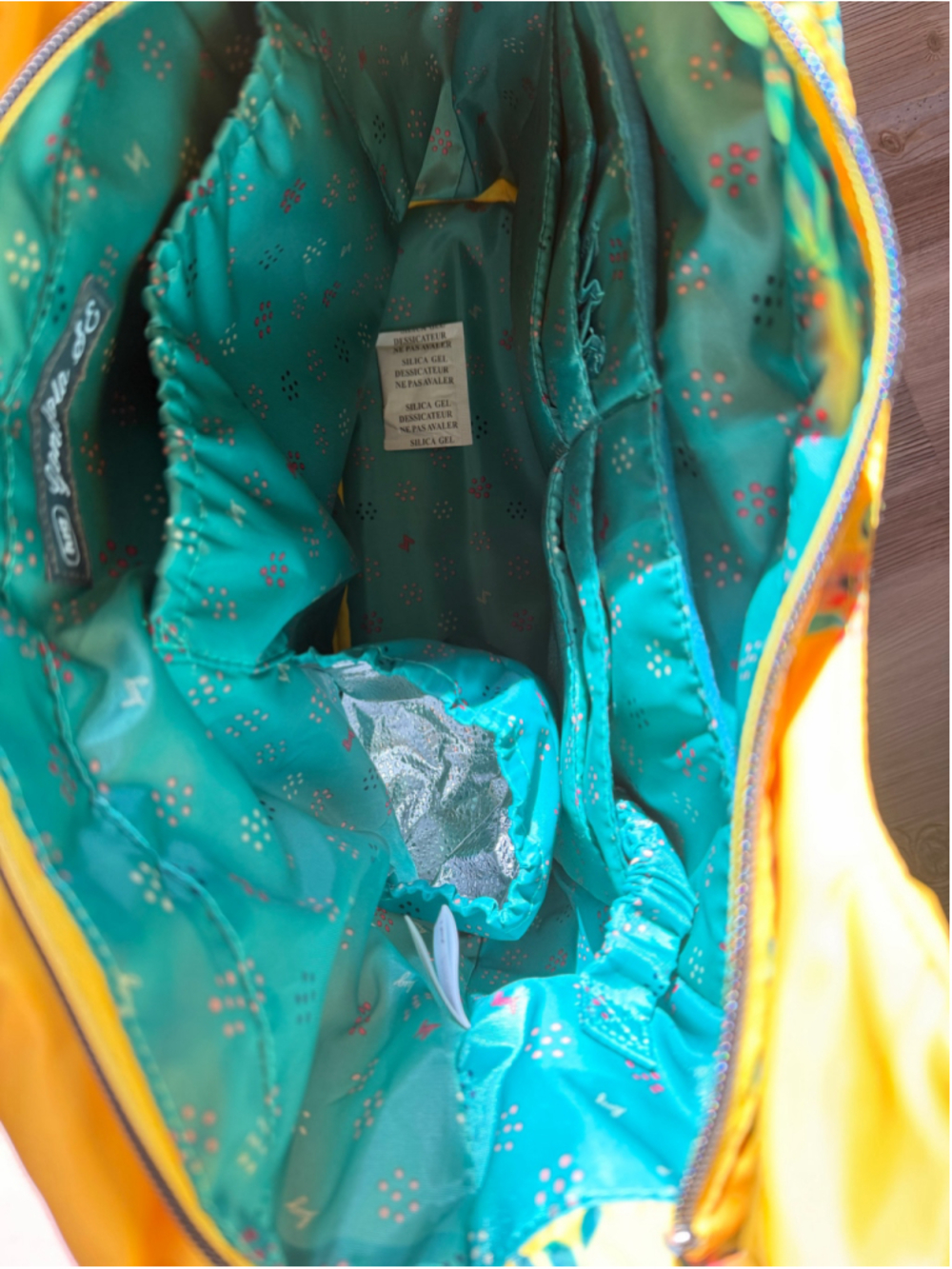 Lug Gondola SE Tote Bag NWT - Picture 8 of 8